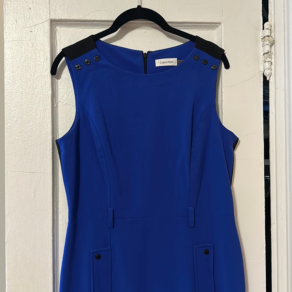 Like New - Calvin Klein Sleeveless Sheath Dress Women’s size 10